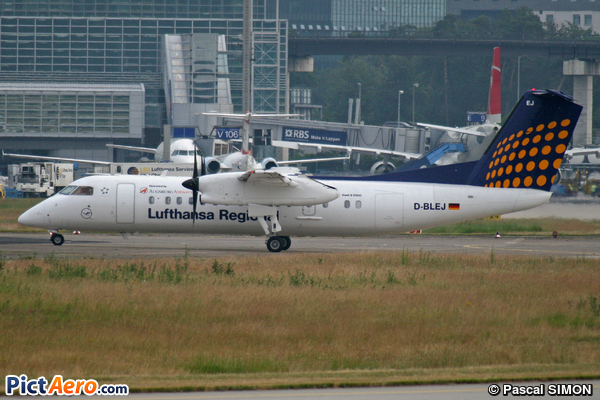 De Havilland Canada DHC-8-314Q Dash 8 (Augsburg Airways)