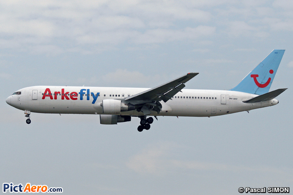 Boeing 767-383/ER (ArkeFly)