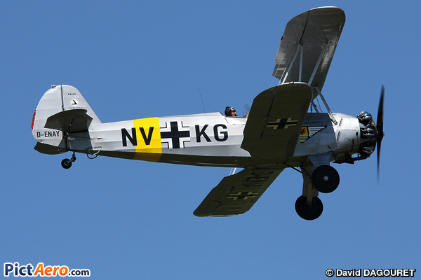 Focke-Wulf Fw-44J Stieglitz (Private / Privé)