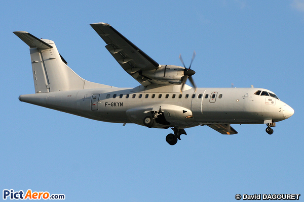 ATR 42-300 (Airlinair)