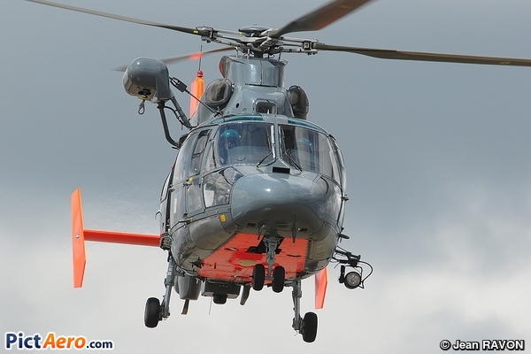 Eurocopter AS-365N-3 Dauphin 2 (France - Navy)