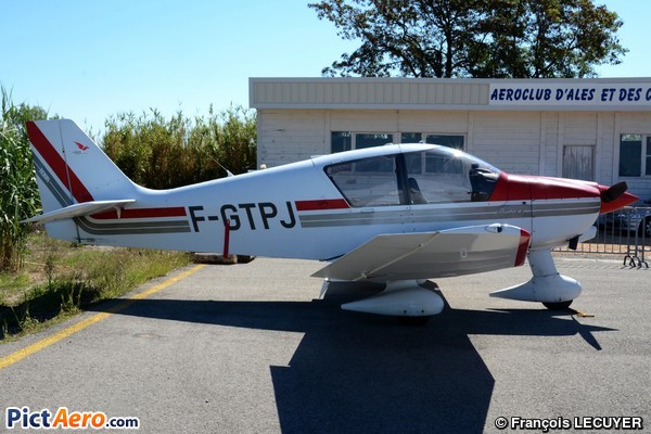 Robin DR-400-140B (Aéroclub de la Mayenne)