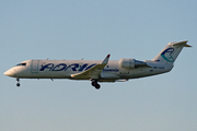 Bombardier CRJ-200LR (S5-AAD)