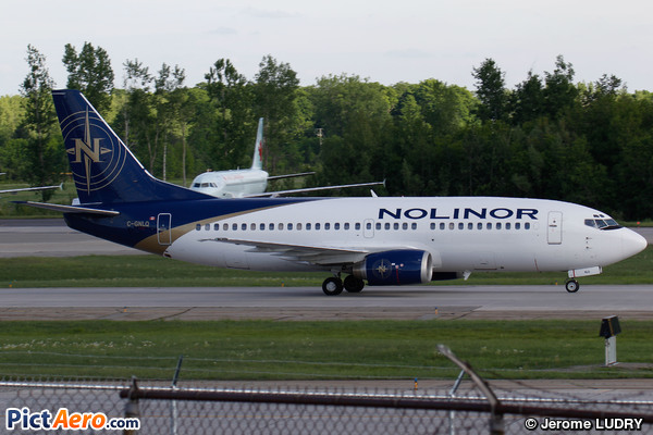 Boeing 737-33A/QC (Nolinor Aviation)