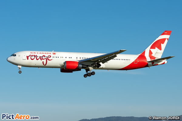 Boeing 767-375/ER (Air Canada Rouge)