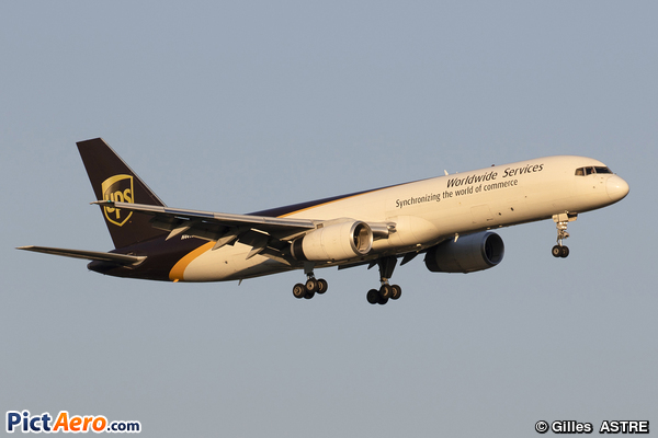 Boeing 757-24A/PF  (United Parcel Service - UPS)