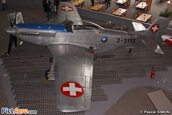 North American P-51-D Mustang IV (Switzerland - Air Force)