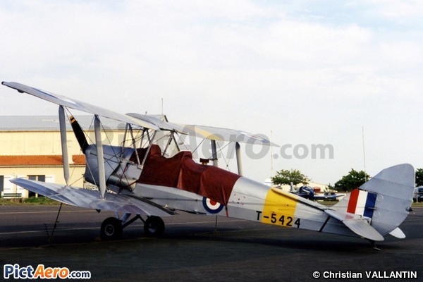 De Havilland DH-82A Tiger Moth II (Private / Privé)
