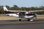 Cessna 182T Skylane (VH-ELW)