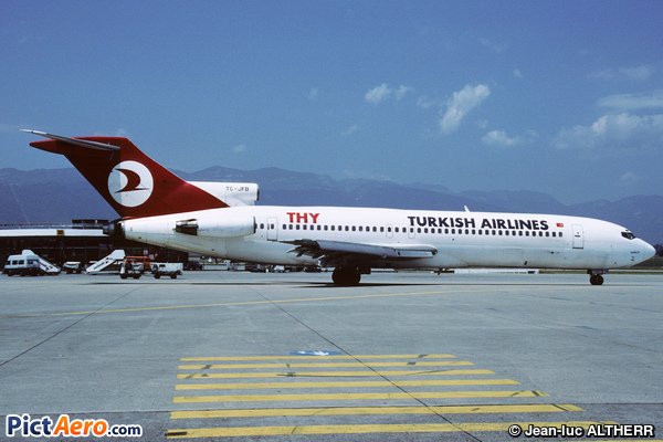 Boeing 727-264/Adv/F (Turkish Airlines)