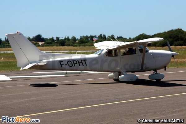 Reims F172-M Skyhawk (Private / Privé)