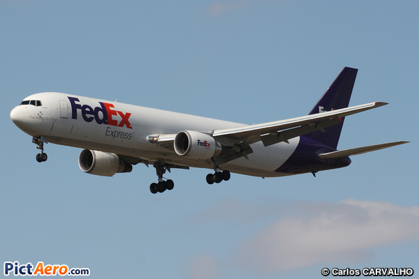 Boeing 767-3S2/ERF (FedEx Express)