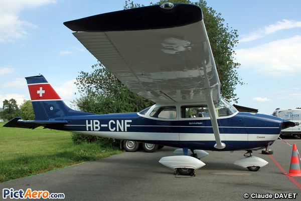 Cessna 172H Skyhawk (Private / Privé)