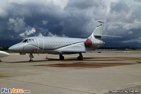 Dassault Falcon 2000EX (Omega Aviation Ltd.)
