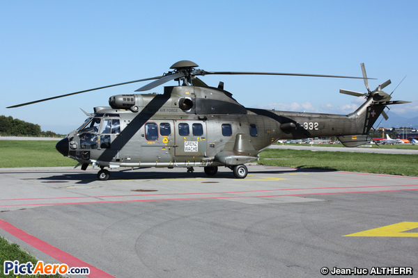 Eurocopter EC-532UL Cougar (Switzerland - Air Force)