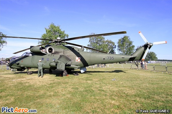 Mil Mi-24V Hind (Poland - Air Force)