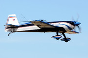 Extra EA-330SC (F-HDBV)
