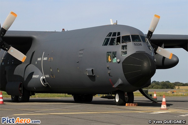 Lockheed C-130H Hercules (L-382) (France - Air Force)