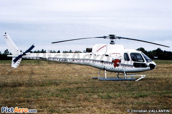 Aérospatiale AS-350 B Ecureuil (AVI Helicoptère SARL)