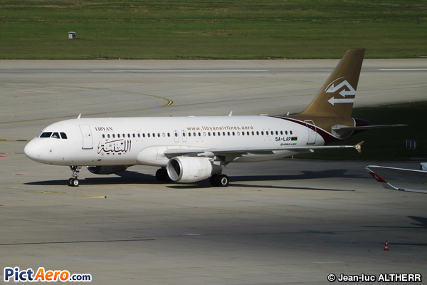 Airbus A320-214 (Lybian Arab Airlines)