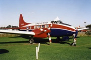 De Havilland DH-104 Dove 1B (G-AHRI)