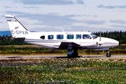Piper PA-31-350 Navajo Chieftain (C-GPXW)
