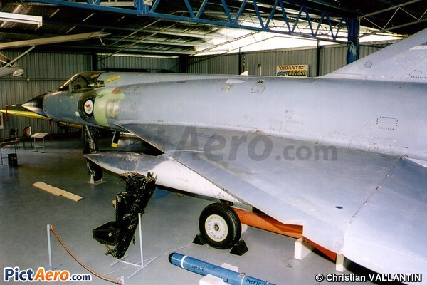 Government Aircraft Factory Mirage IIIO (Moorabin Air Museum)