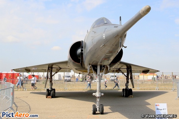 Dassault Mirage IV P (France - Air Force)