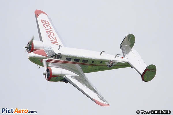 Beecch D18S (Aero Vintage Airlines)