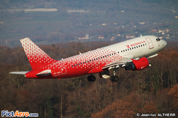 Airbus A319-111 (Rossiya Russian Airlines)