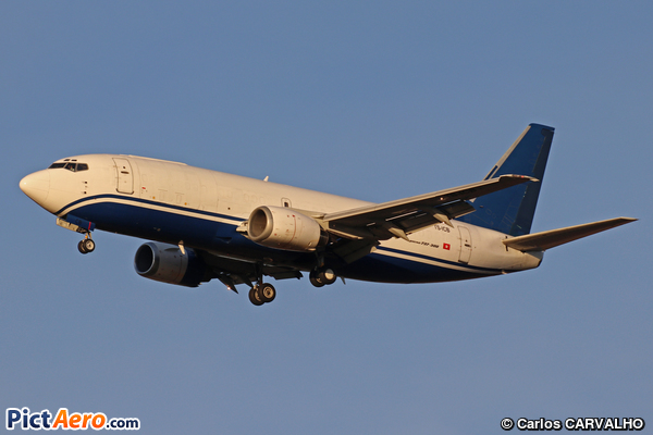 Boeing 737-3G7/F (Express Air Cargo)