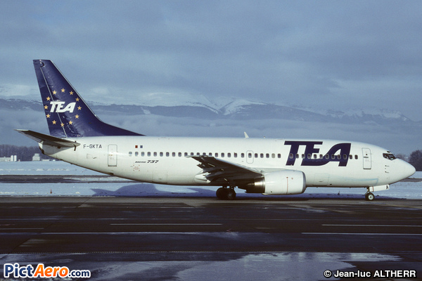 Boeing 737-3M8 (TEA - Trans European Airways)