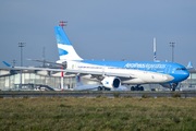 Airbus A330-202 (LV-FVI)