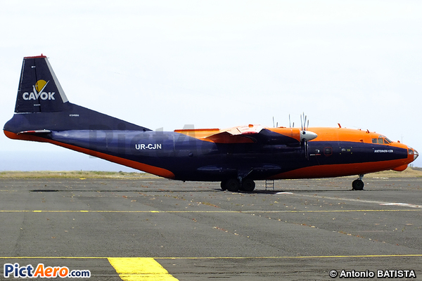 Antonov An-12B (CAVOK Air)
