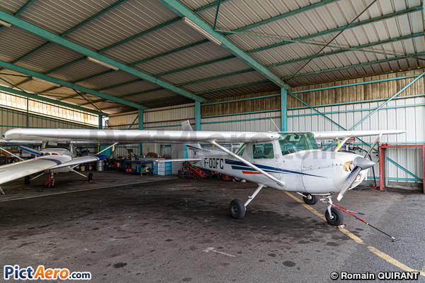 Cessna 150 M (Les Ailes du Fenua)