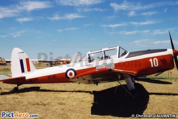 De Havilland Canada DHC-1 Chipmunk (Private / Privé)