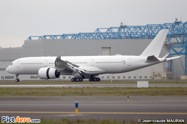 Airbus A350-941 (Hong Kong Airlines)