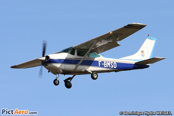 Cessna 182H Skylane (Aéro-Negoce Ulda)