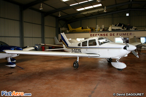PA-28-181 Archer (SARL Essone Aviation)