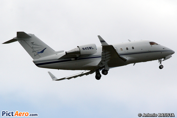 Bombardier CL-600-2B16 Challenger 601 (Willis Lease Finance Corp.)