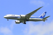 Boeing 787-8 (JA827A)