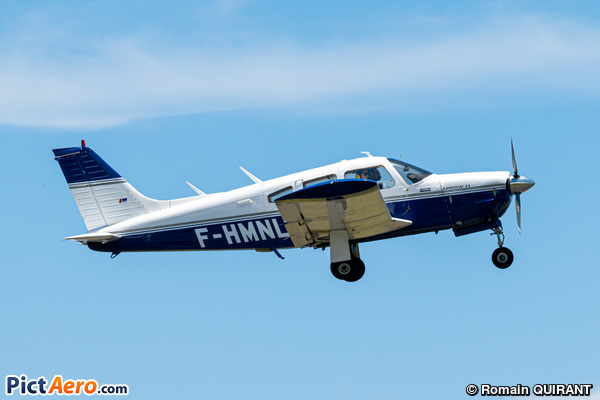 Piper PA-28 R-200 Cherokee Arrow II (Les Ailes du Fenua)