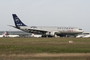 Airbus A330-243 (B-6538)