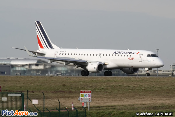 Embraer ERJ-190 STD (Air France)