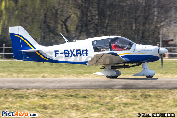 Robin DR-400-140B Major (Aéro Club de Morestel)