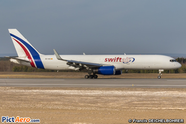 Boeing 757-223(PCF) (Swiftair)