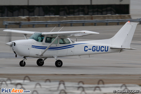 Cessna 172M Skyhawk (Cargair)