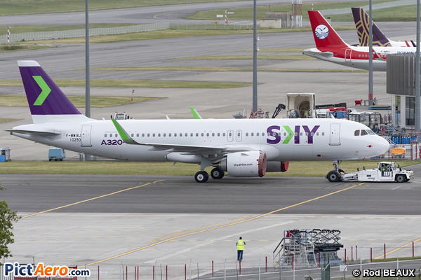 Airbus A320-251N (Sky Airline)