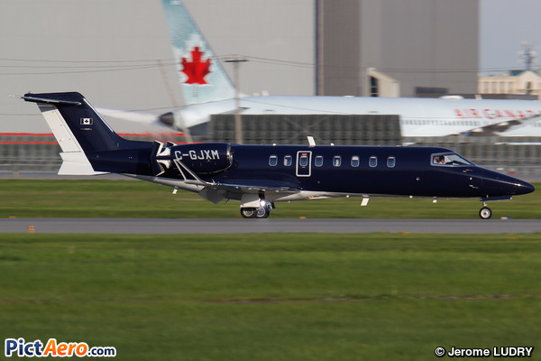 Bombardier Learjet 75 (Skyservice Business Aviation)
