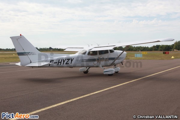 Cessna 172R Skyhawk (Union des Pilotes Civils de France)